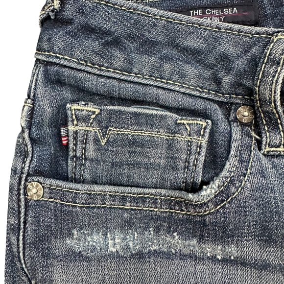 EUC - Vigoss “The Chelsea” Destroyed Skinny Jeans - Picture 4 of 10